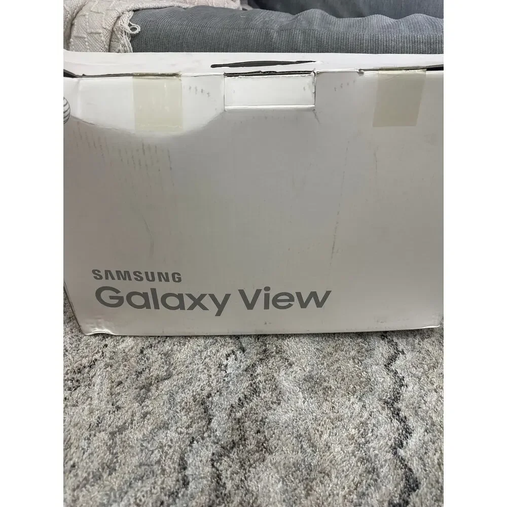 Samsung Galaxy View SM-T677A With Box